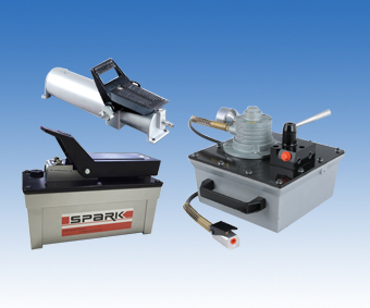 Pneumatic hydraulic pump